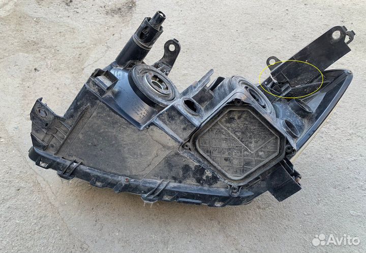 Фара правая Rav-4, Rav4 3