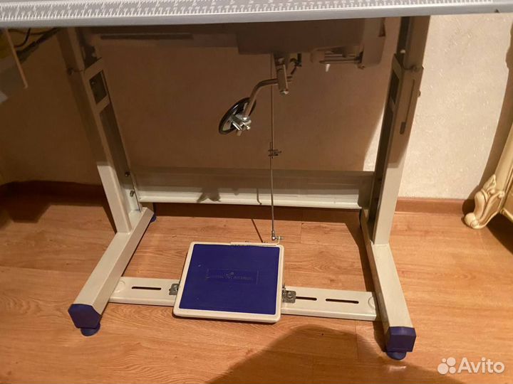 Швейная машинка