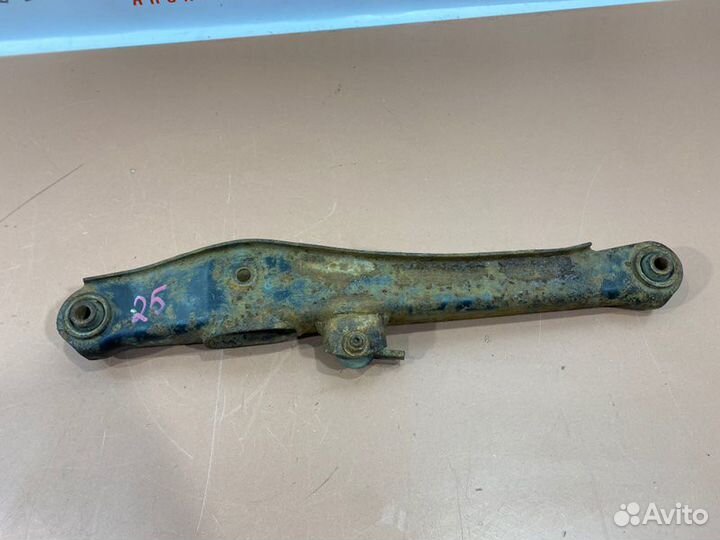 Рычаг задний правый Mitsubishi Lancer 10 2008