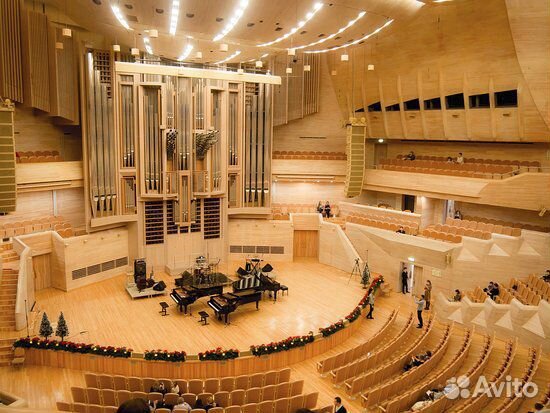 Съёмка в 4K и Full HD Запись звука 24-bit 192kHz