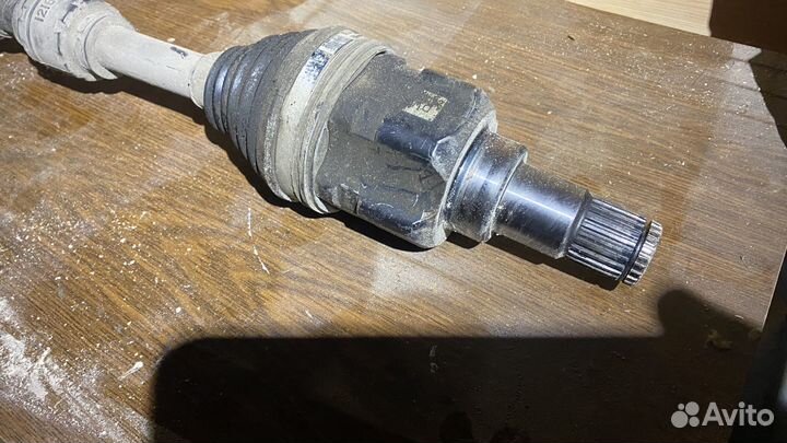 Привод передний левый Prius 30