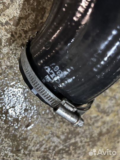 Воздушные патрубки volvo 2.5t