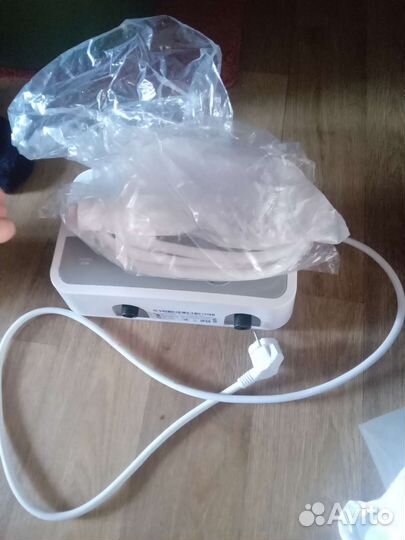 Электрический потолочный водонагреватель