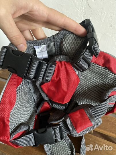 Шлейка для собак с рюкзаком и карманами на спину