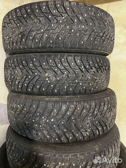 Nokian Tyres Hakkapeliitta 8 185/65 R15