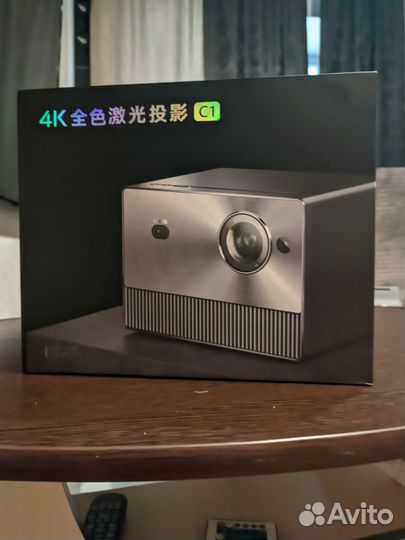 Лазерный проектор 4к Hisense Vidda C1/VL7H