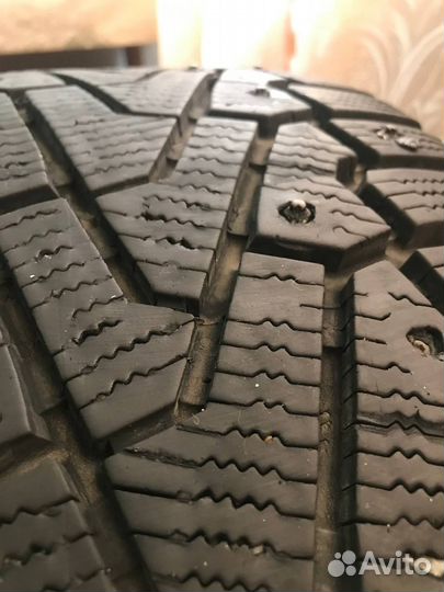 Pirelli Ice Zero 205/60 R16