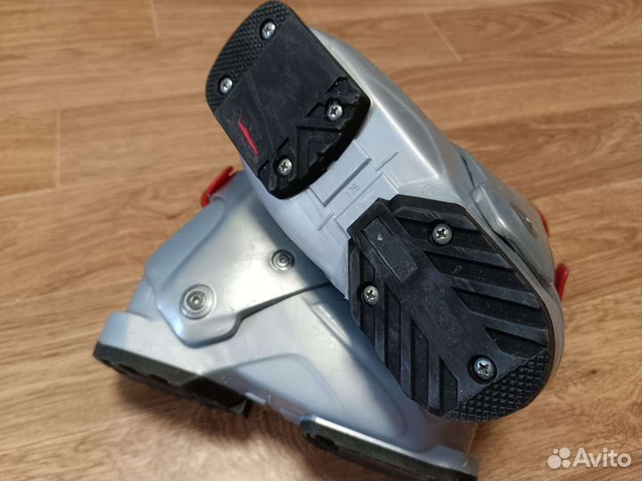 Горнолыжные ботинки детские