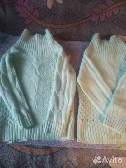 Детские сарафаны,свитера,сандали для садика