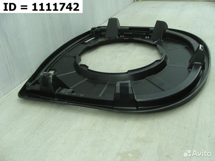 Ниша запасного колеса Toyota Camry