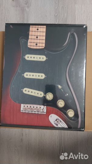 Fender Vintage Noiseles Pickguard для Stratocaster