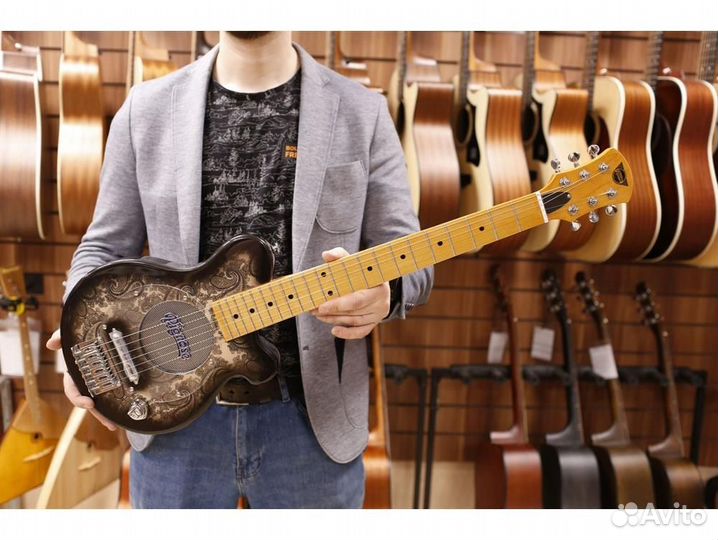 Pignose PGG-200PL bkpl - мини электрогитара со вст