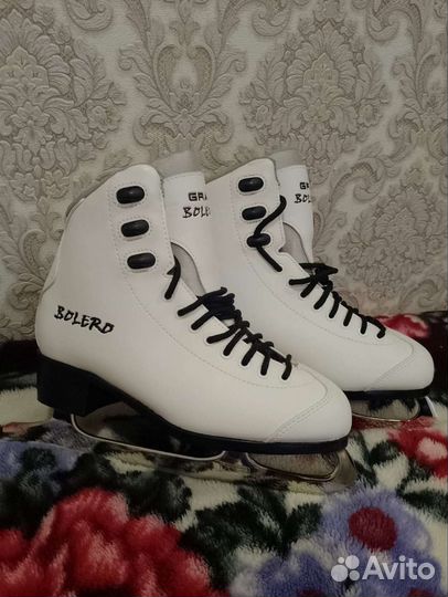Женские фигурные коньки Граф Болеро 39размер