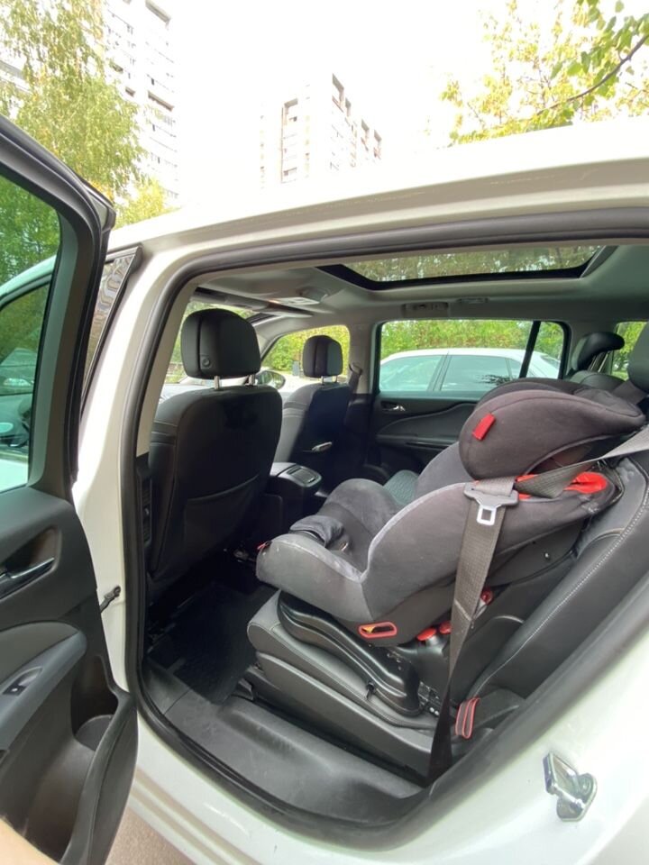 Opel Zafira: фото владельца
