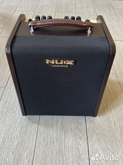 Гитарный комбоусилитель