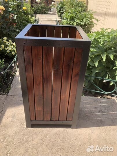 Урно уличное в стиле лофт