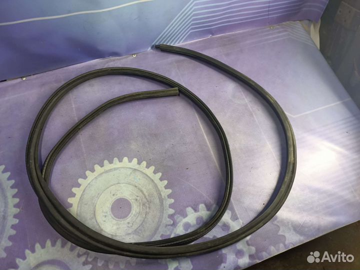 Уплотнитель крыши багажника datsun On-Do