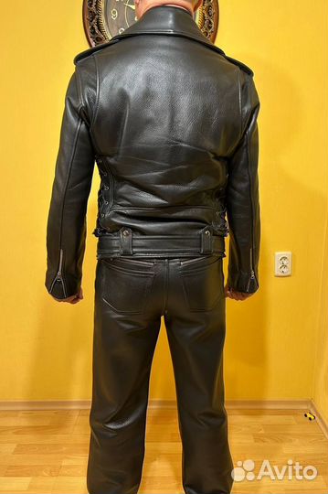 Косуха и кожанные штаны