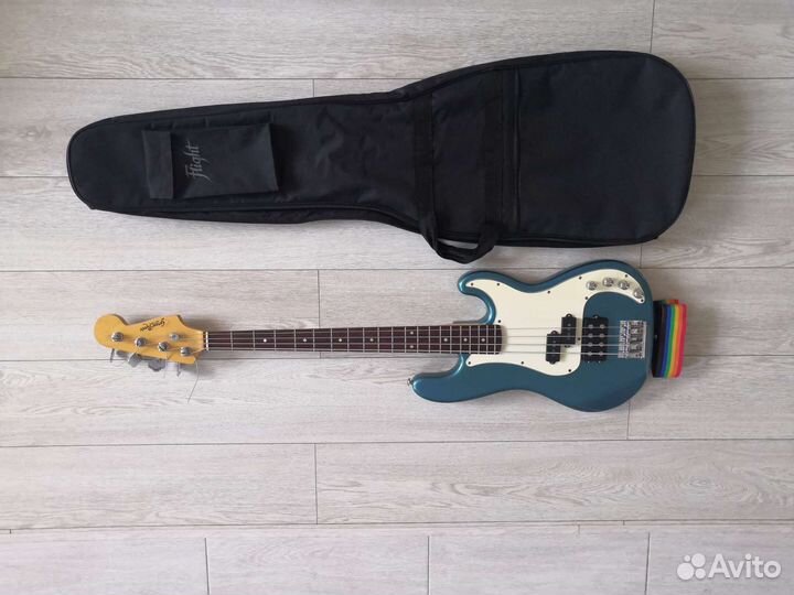 Бас гитара Grass Roots