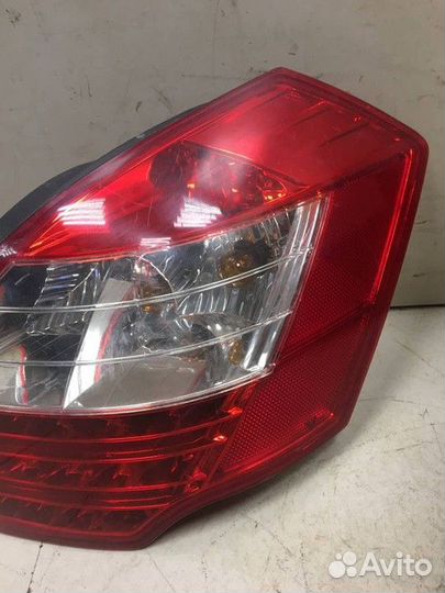 Фонарь правый Geely Emgrand EC7