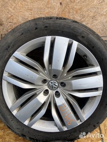 Колёса VW Teramont 255/50 R20