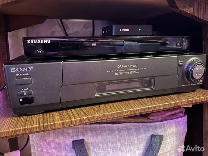 Видеомагнитофон sony