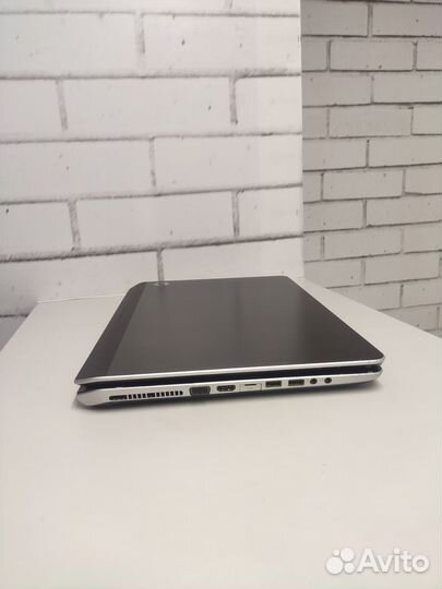 Большой игровой ноутбук HP