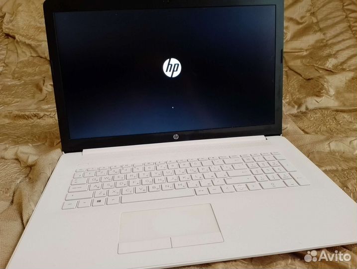 Продаю hp ноутбук
