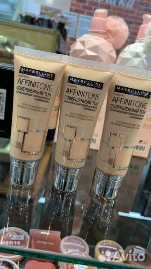 Тональный крем новый