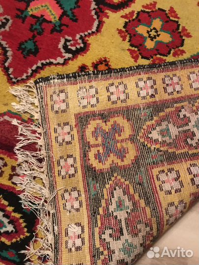 Ковер шерстяной ручной работы