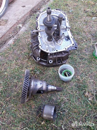 Запчасти для МКПП рено логан