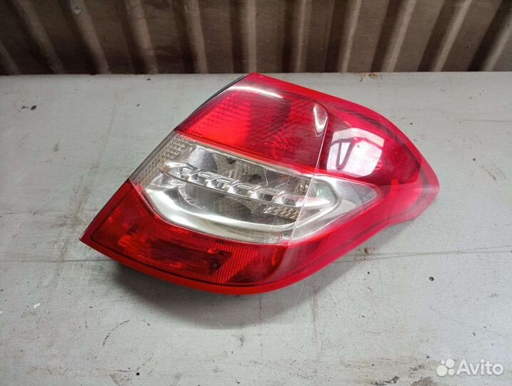 Фонарь задний правый citroen c4 b7 хеч
