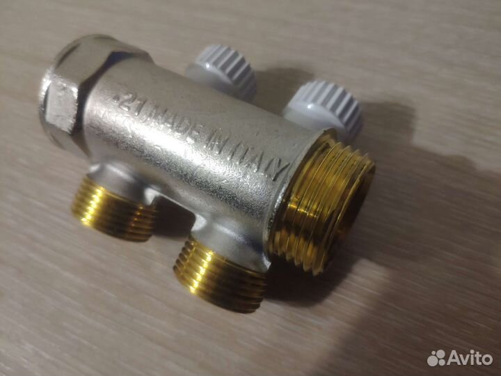 Коллектор stout 1