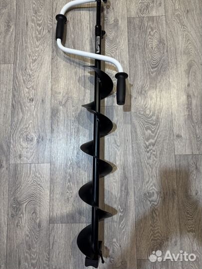 Ледобур для зимней рыбалки