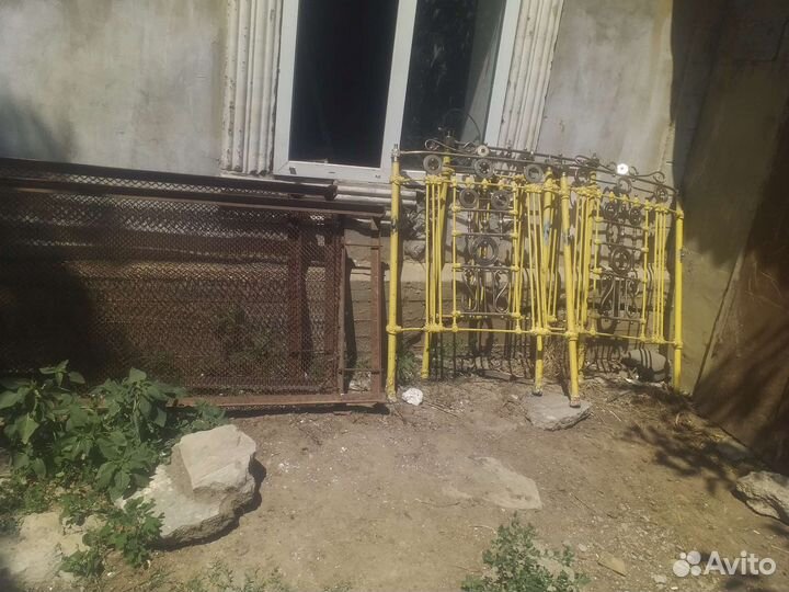 Кровати железные