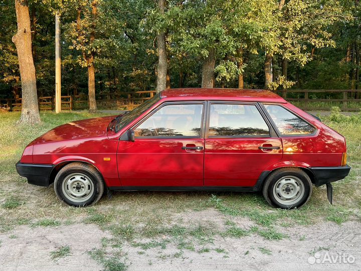 ВАЗ 2109 1.3 МТ, 1988, 40 000 км