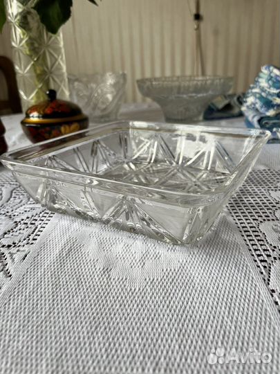 Хрустальная конфетница
