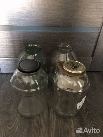 Банки пластиковые и стеклянные 3л