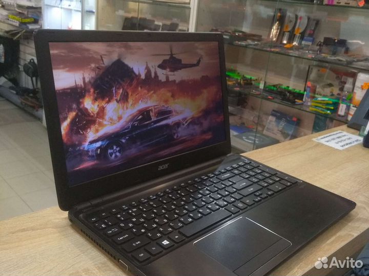 Ноутбук acer V5-561G