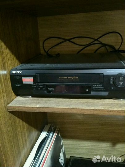 Видеомагнитофон