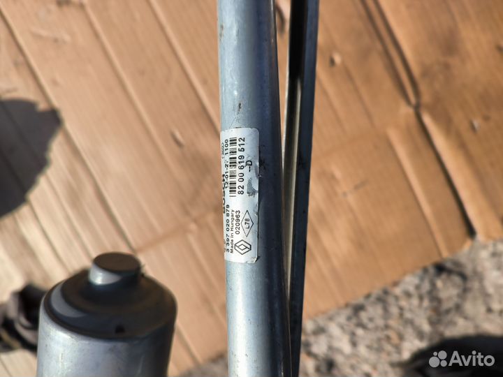 Renault Logan трапеция дворников