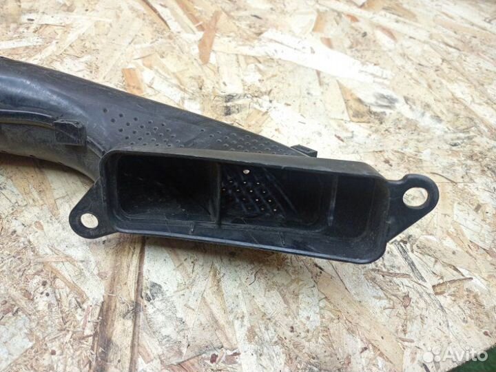 Воздуховод Ford Focus 3 1.6 2011-2019