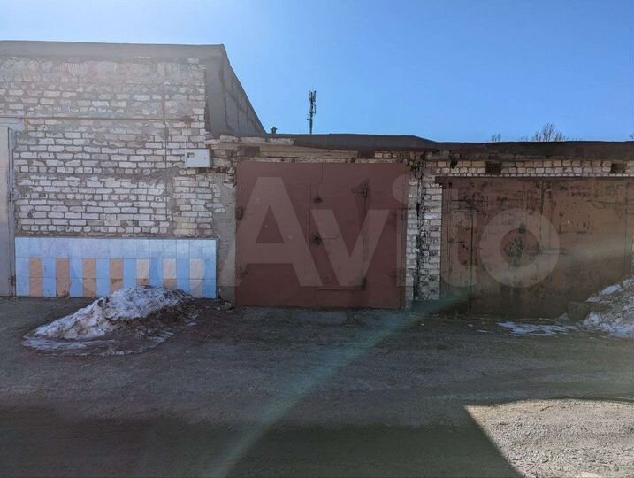 Гараж