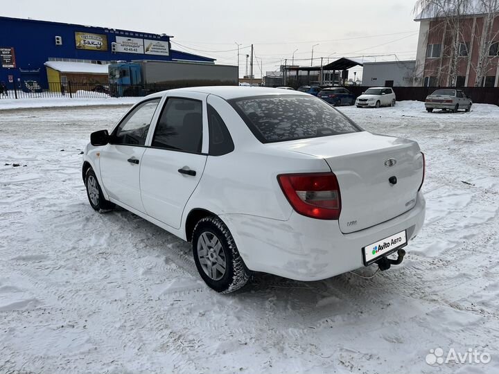LADA Granta 1.6 МТ, 2012, 288 000 км