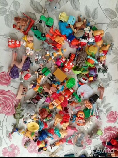 Игрушки из киндер сюрприза