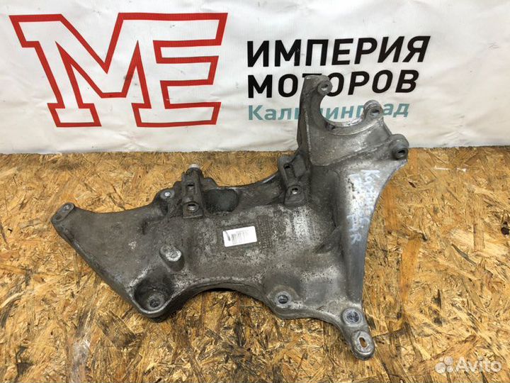 Кронштейн Renault Kaptur H5 2.0 F4R410 2017