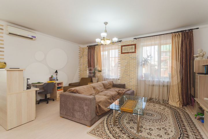 Таунхаус 142 м² на участке 3 сот.