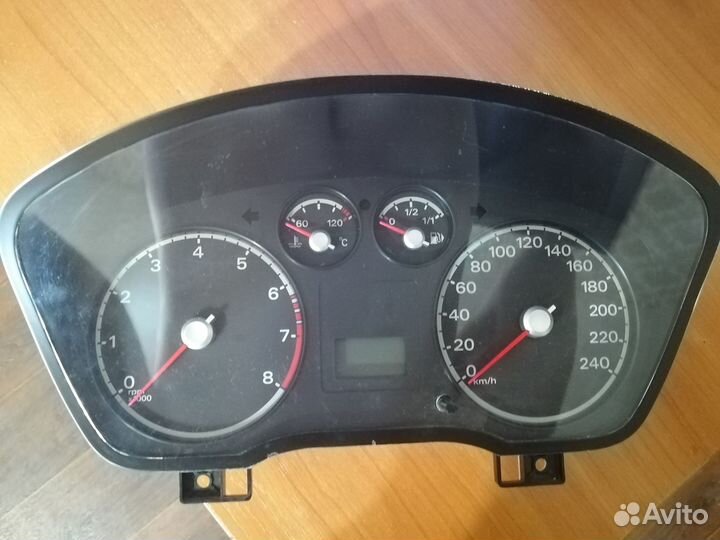 Щеток приборов форд фокус