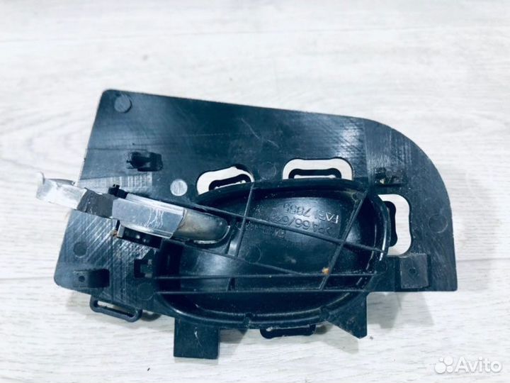 Ручка двери передняя правая Peugeot 206 1.4 KFW