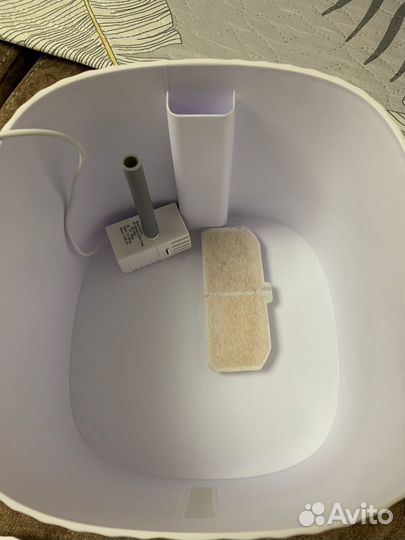 Автоматическая поилка для кошек